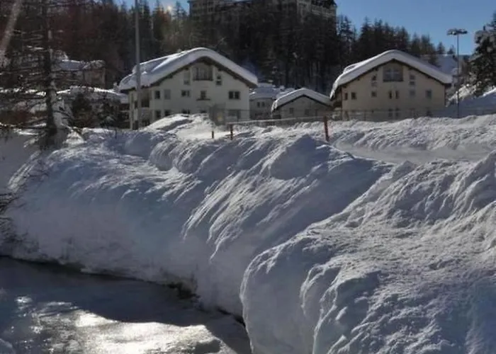 דירה Chesa Semnadur H2 By Interhome