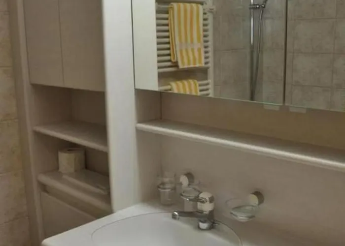 Chesa Semnadur H2 By Interhome דירה